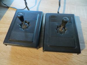 Philips Videopac G7000 - Joysticks