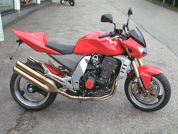 Kawasaki Z1000