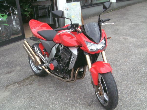Kawasaki Z1000